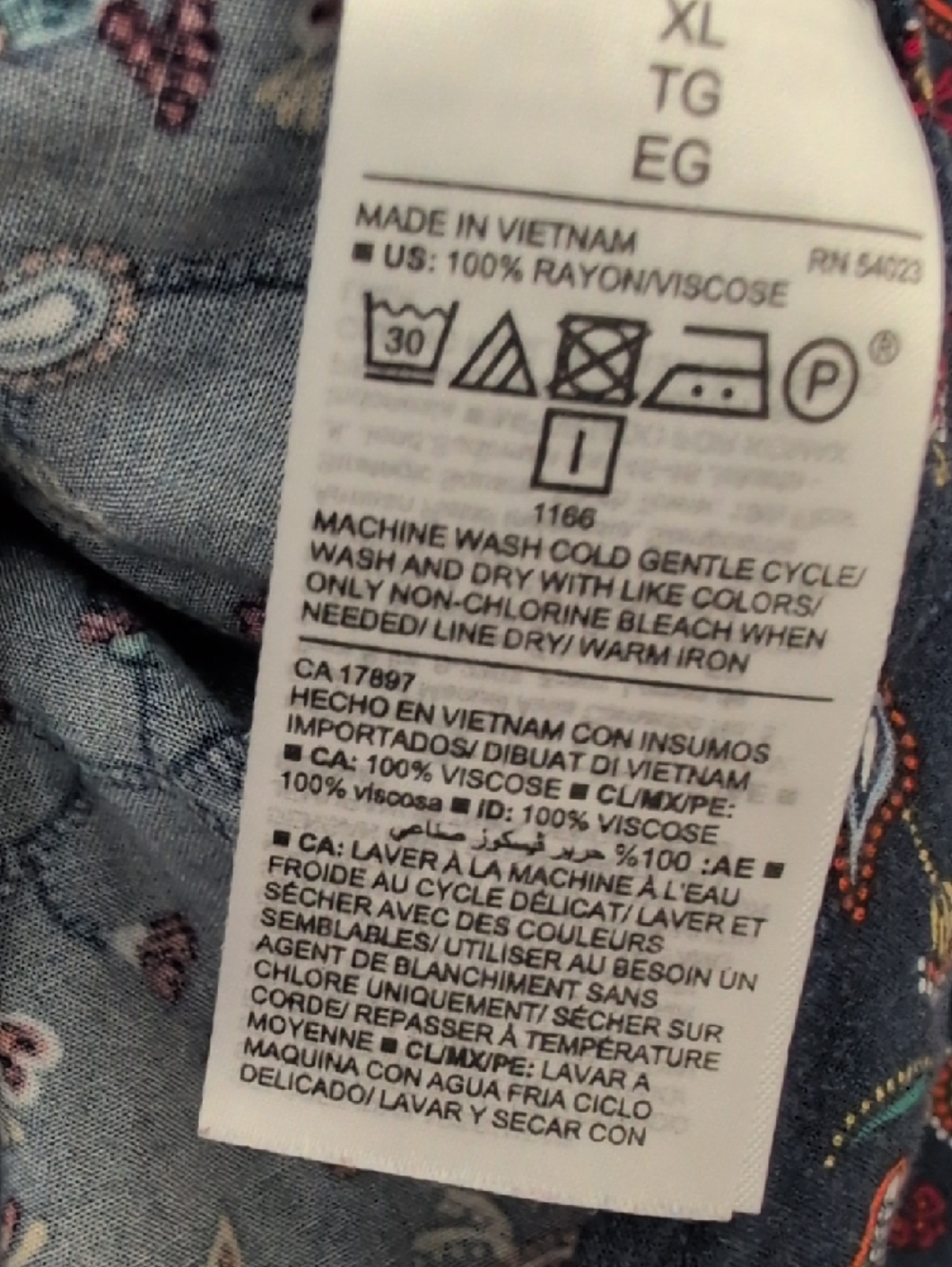 Old Navy Navy Floral Split V-Neck Blouse - Picture 5 of 5